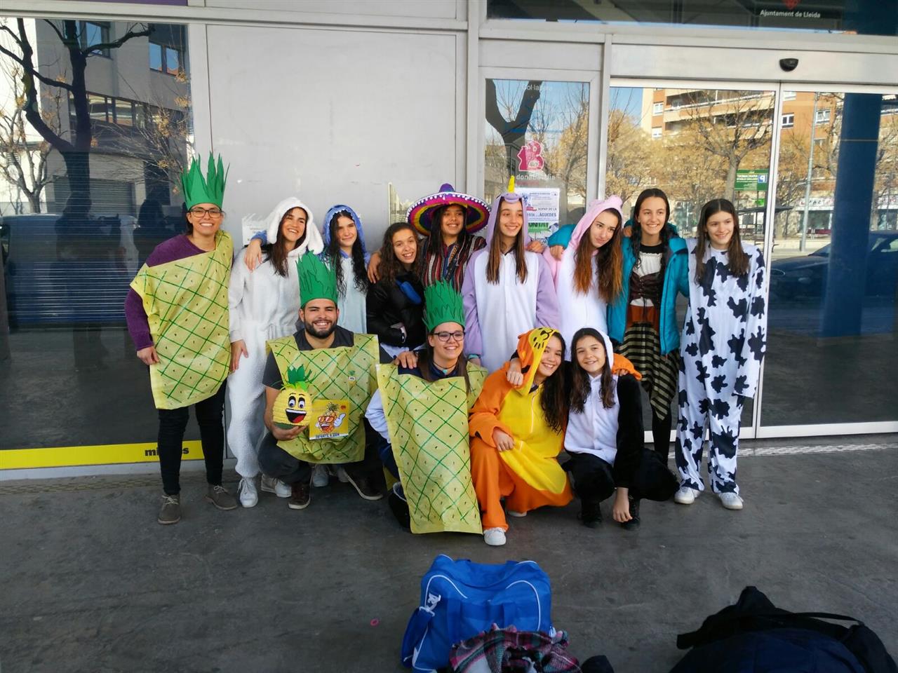 L'IAF celebra Carnestoltes amb victòria