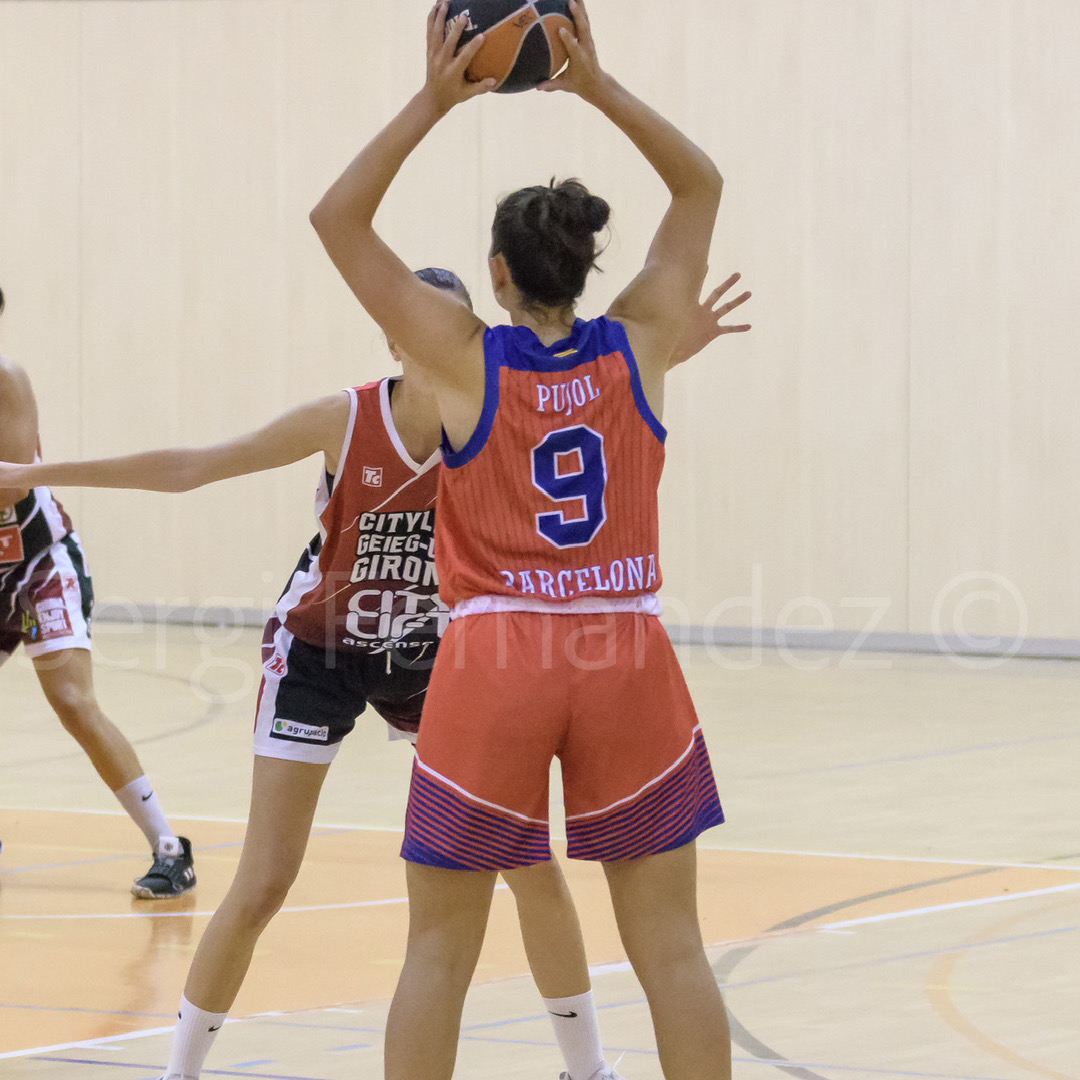 Cristina Pujol seguirà una temporada més al club