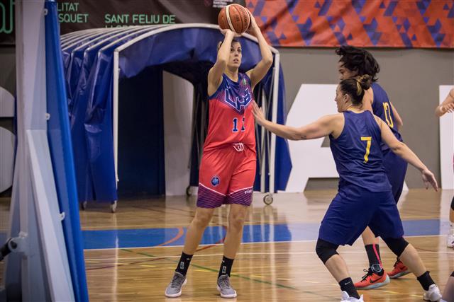 Ana Alonso seguirà de salmó
