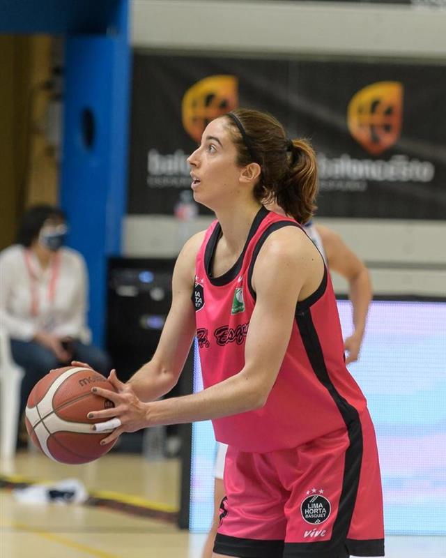 Paula Tutusaus continuarà vestint la salmó